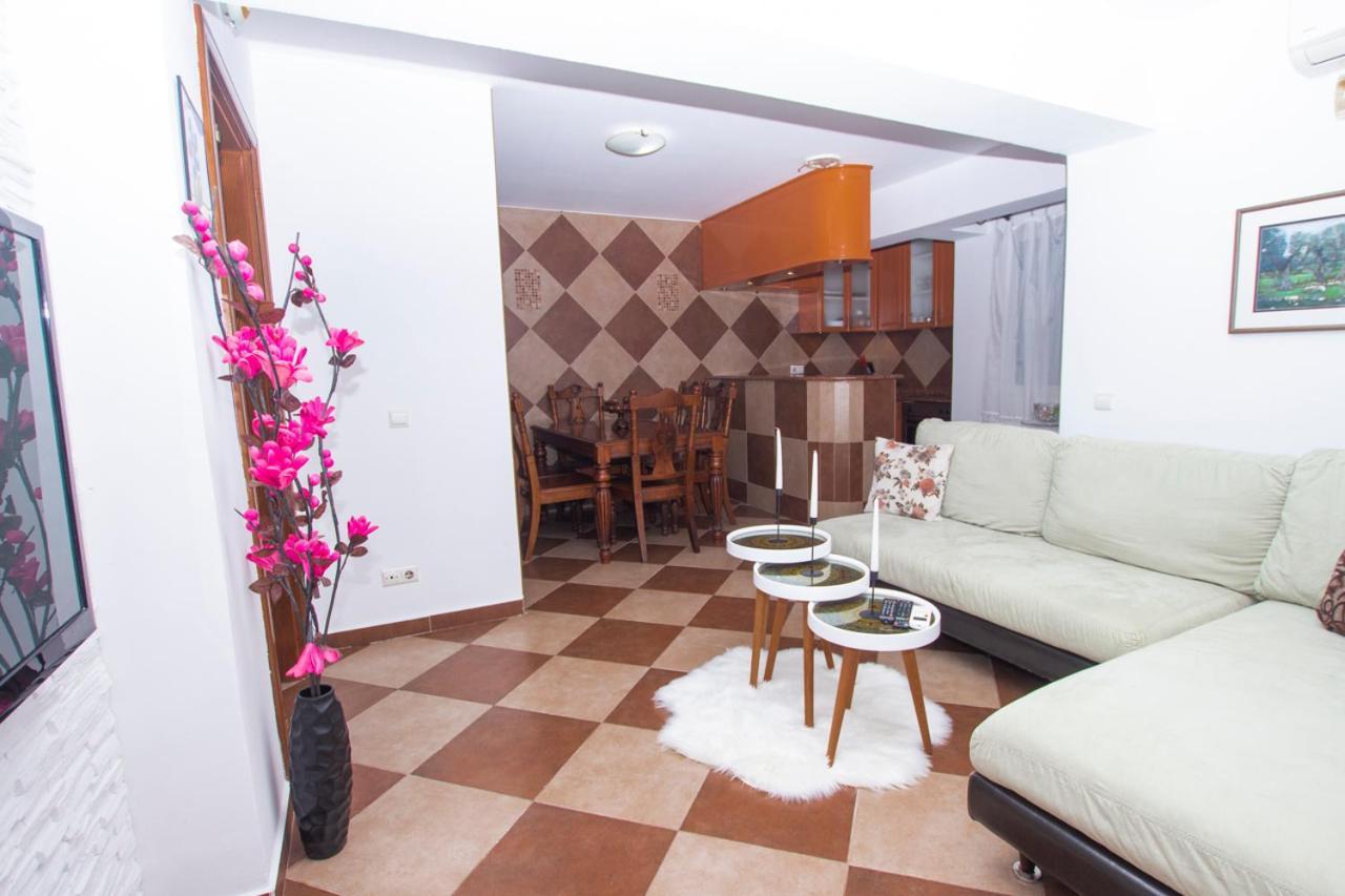 Lea Apartment Bar Ngoại thất bức ảnh