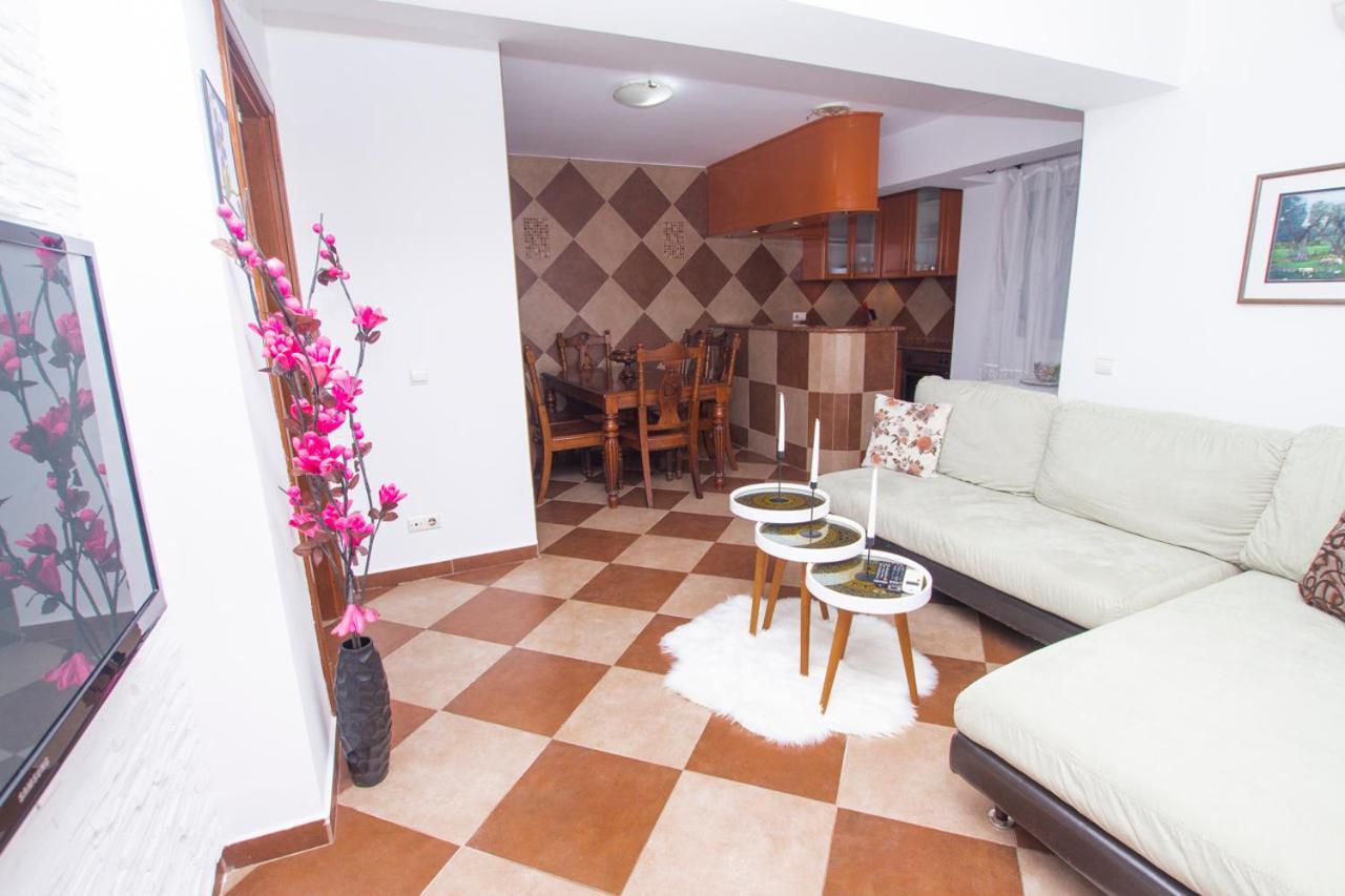 Lea Apartment Bar Ngoại thất bức ảnh